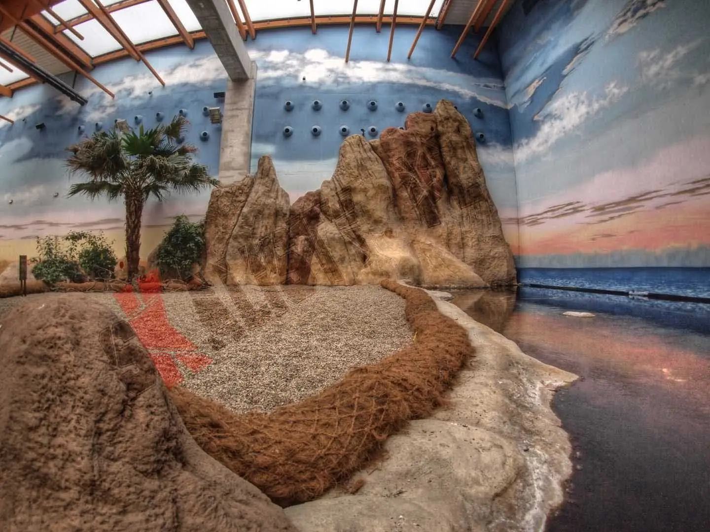 sztuczne-skaly-afrykarium-zoo-451.webp